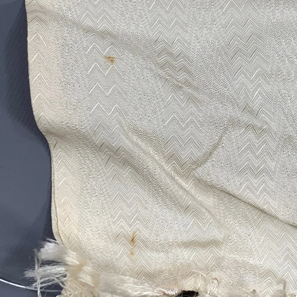 VINTAGE Cream Herringbone Jacquard Fringe Scarf
